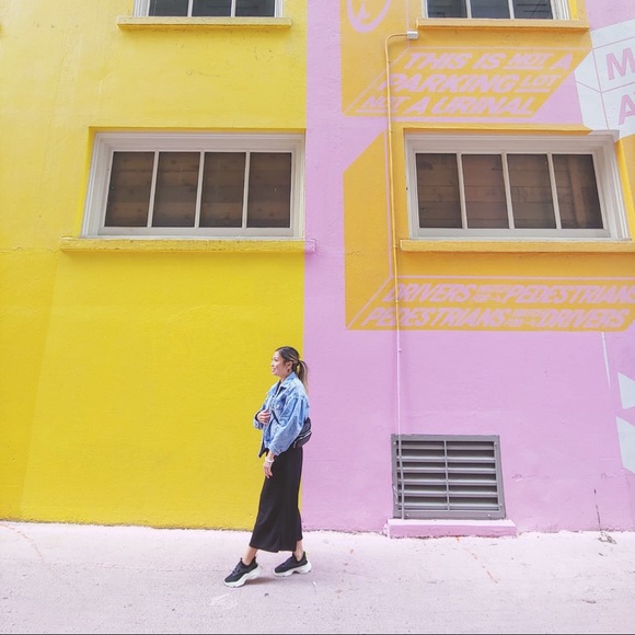 Meet your Posher, Tiffanny - Picture 3 of 4